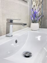 Obrázek k výrobku 21006 - Mereo Umyvadlová stojánková baterie, Mada,  s clic-clac CH02, chrom